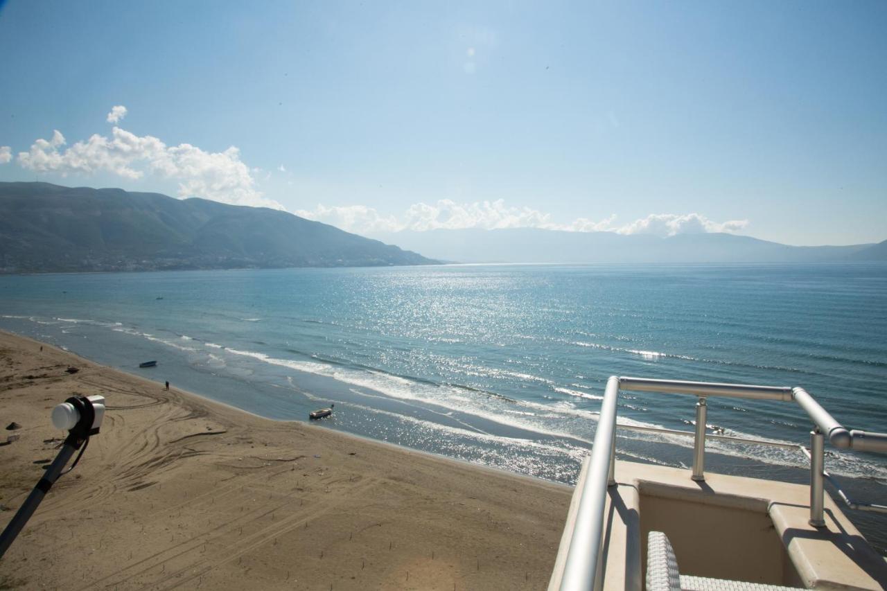 Sky & Sea Viewing Apartament Wlora