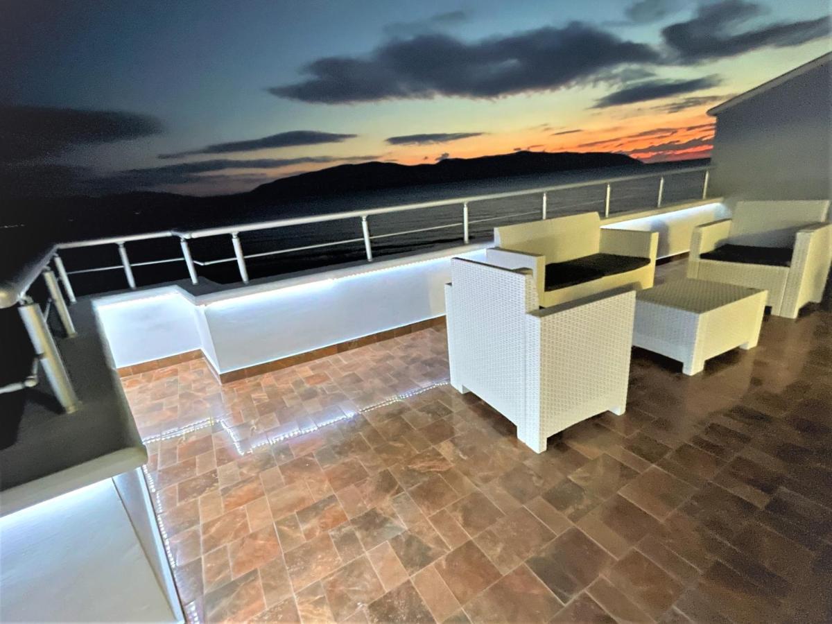 Apartament Sky & Sea Viewing