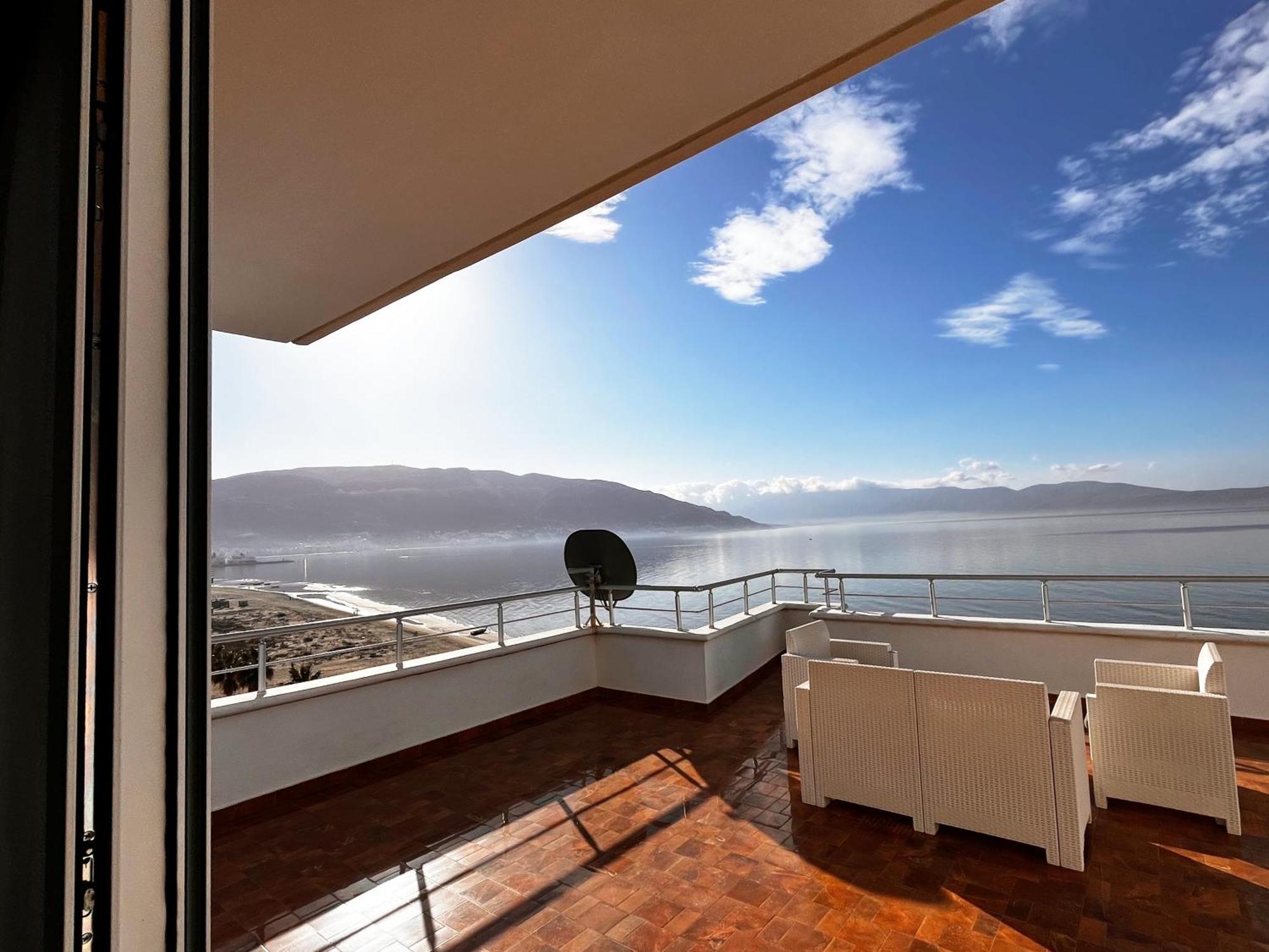 Apartament Sky & Sea Viewing *