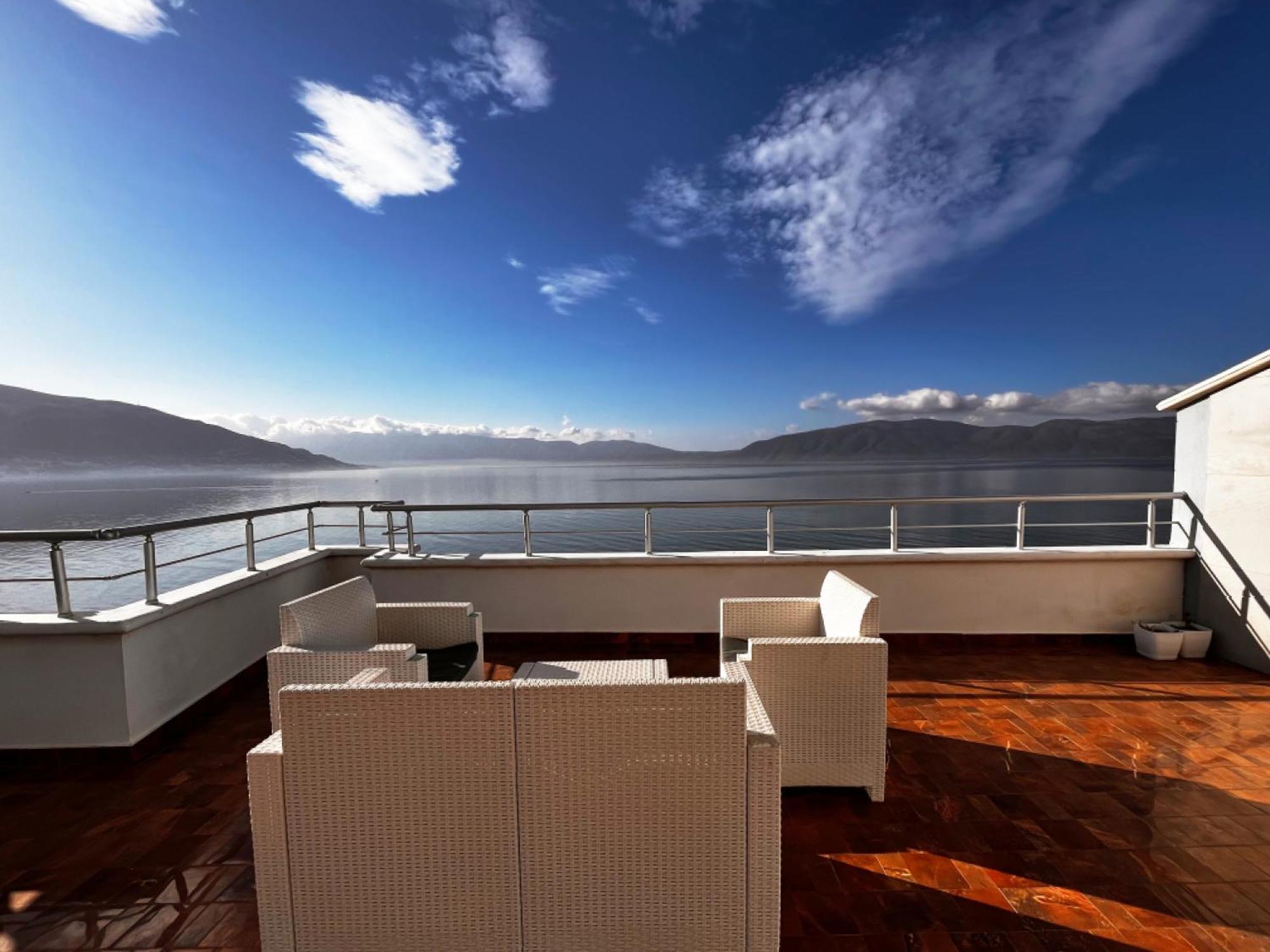 Sky & Sea Viewing Apartament Wlora
