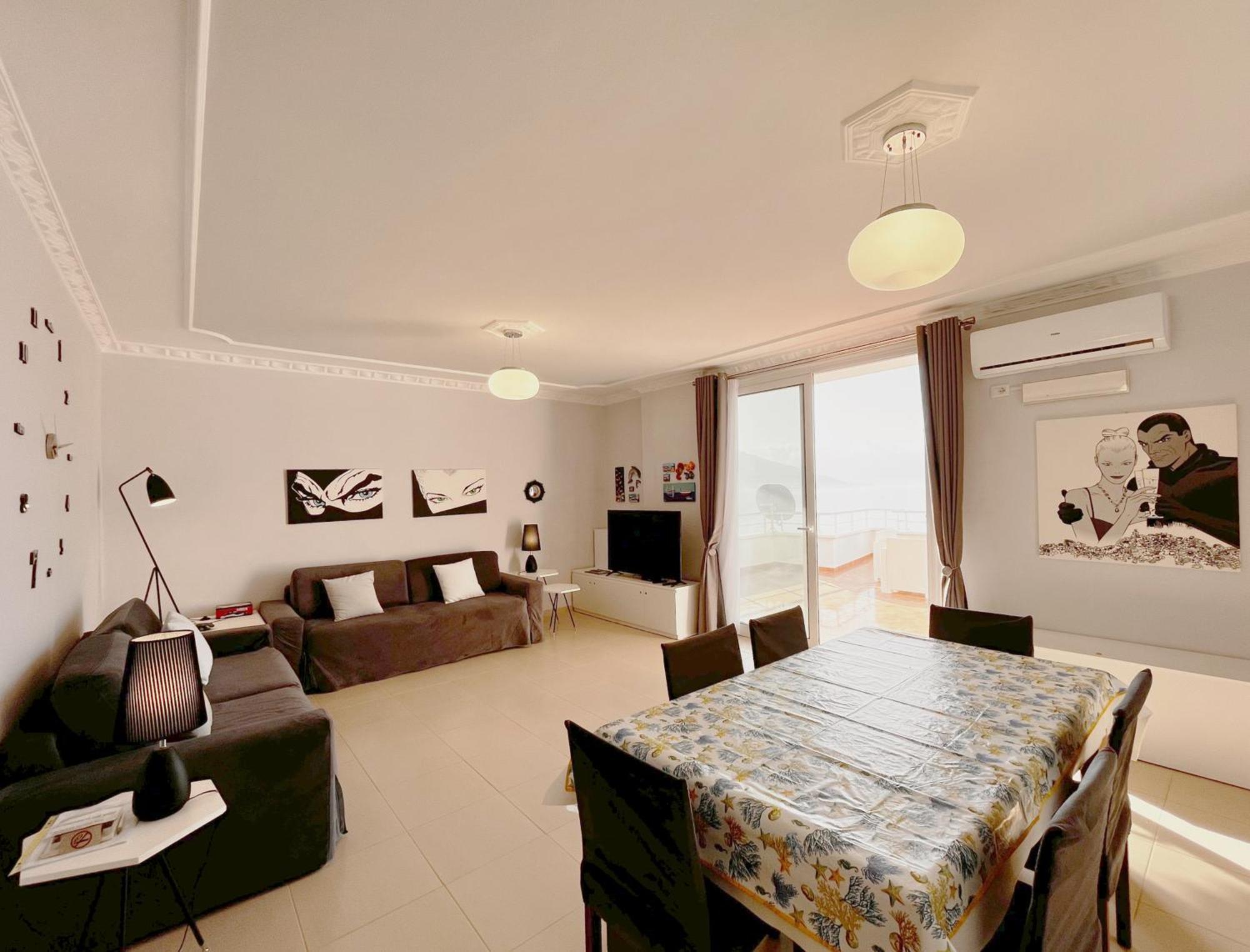 Sky & Sea Viewing Apartament Wlora